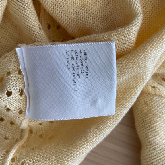 Venroy Knitted Contrast Stitch Short Sleeve Shirt - Picture 6 of 10